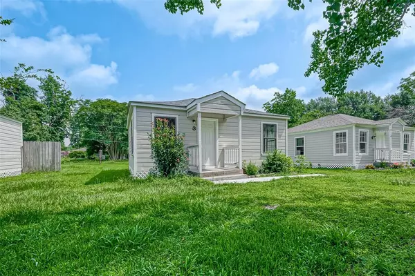 3 Jennische ST, Baytown, TX 77520