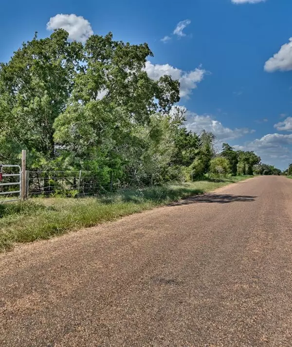 West Point, TX 78963,000 Makinson RD