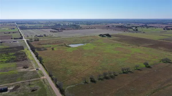 TBD Lot 7 Falke-Heinrich Road, Schulenburg, TX 78956