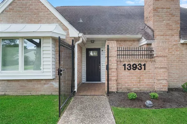 Houston, TX 77077,13931 Locke LN