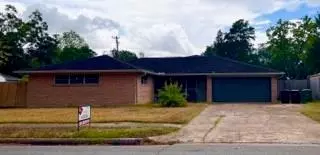 5527 Stillbrooke DR, Houston, TX 77096