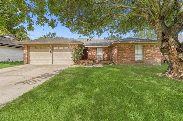 4802 Luella AVE, Deer Park, TX 77536