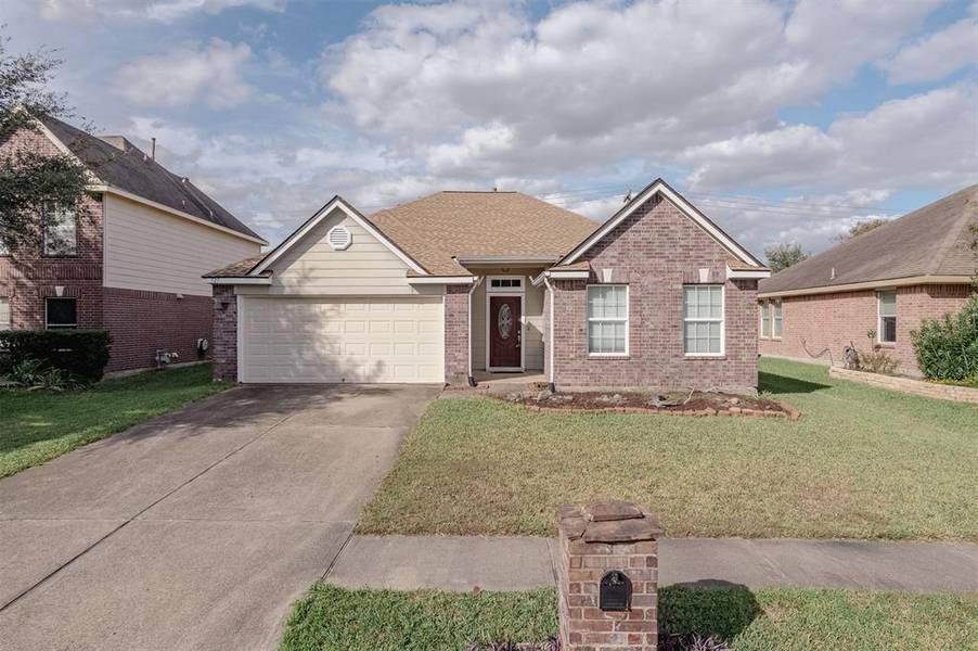 927 Chad, Baytown, TX 77521