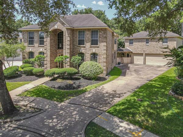 107 Casual Shore CT, League City, TX 77573