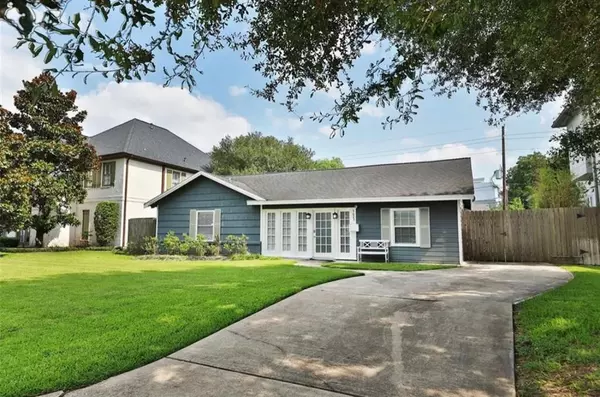 Bellaire, TX 77401,4625 Willow ST