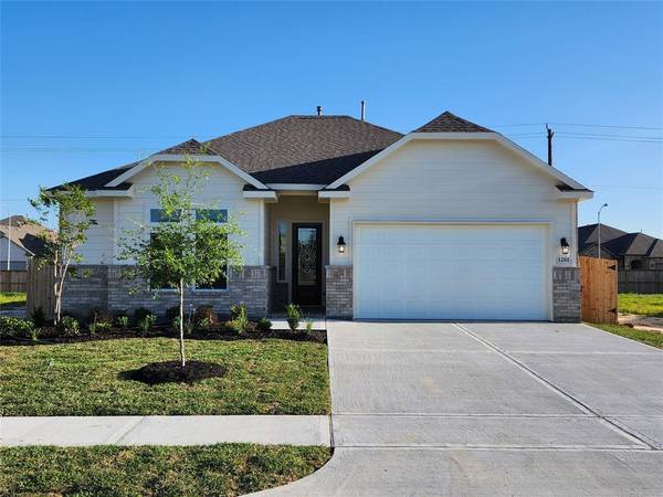 1261 Friendship TRL, Seabrook, TX 77586