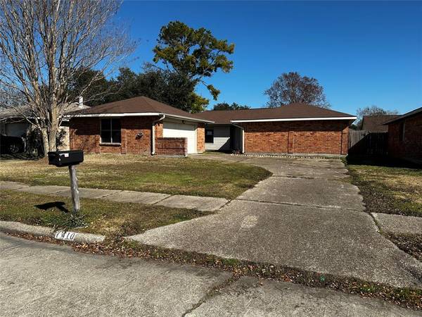 7410 Seminole ST, Baytown, TX 77521