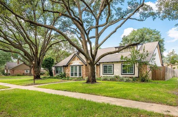 15722 Tumbling Rapids DR, Houston, TX 77084