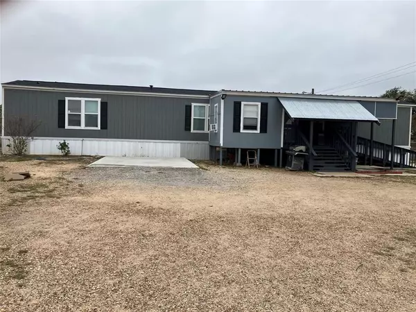 294 W Armour, Wharton, TX 77488