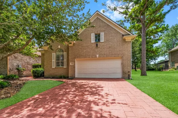 96 Winthrop Harbor S, Montgomery, TX 77356