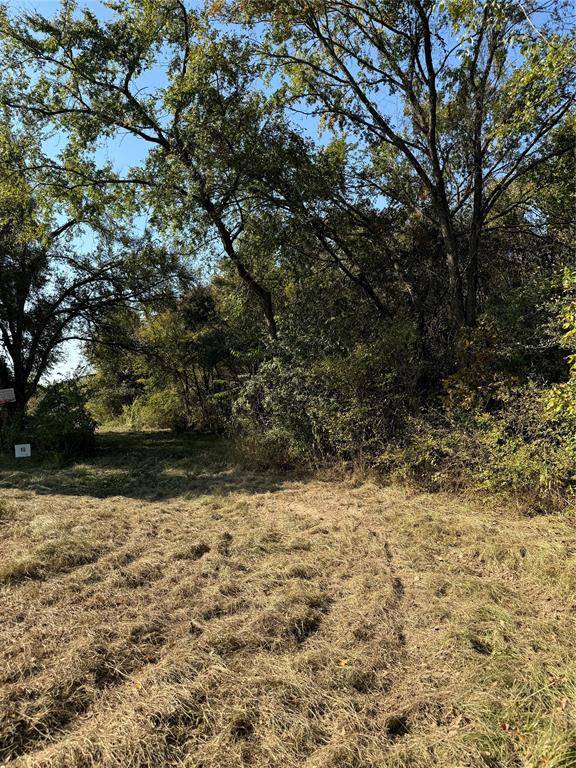 70 Cyntolyn Road, Huntsville, TX 77320