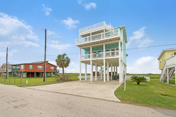 13102 John Reynolds RD, Galveston, TX 77554