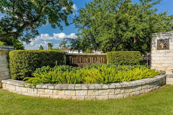 Sugar Land, TX 77498,511 Orchard LN