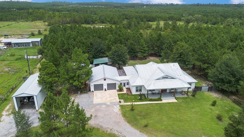 Huntsville, TX 77320,1022 Fm 1696 RD W