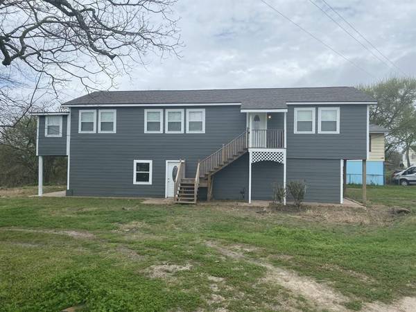 5143 County Road 469, Brazoria, TX 77422