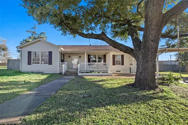 Navasota, TX 77868,308 Gibbs ST