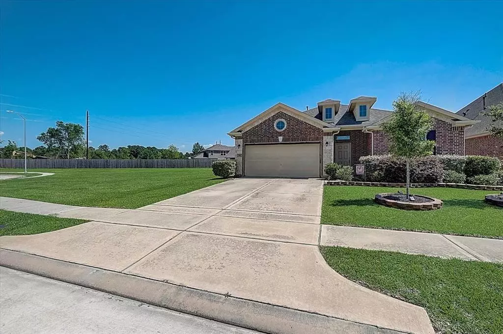 Crosby, TX 77532,514 American Black Bear DR