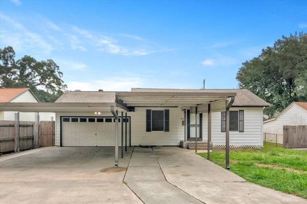 624 N 23rd ST, Nederland, TX 77627