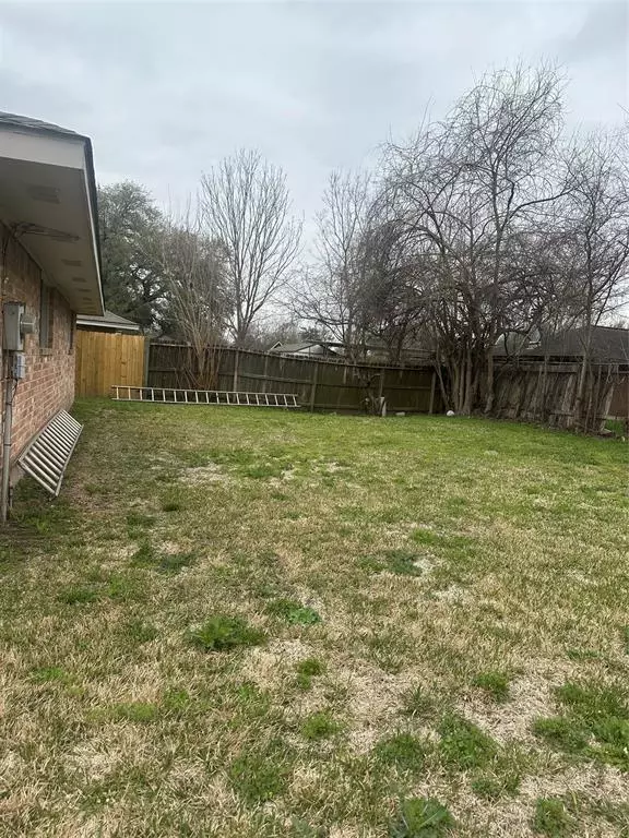 Houston, TX 77038,10511 Saber CT