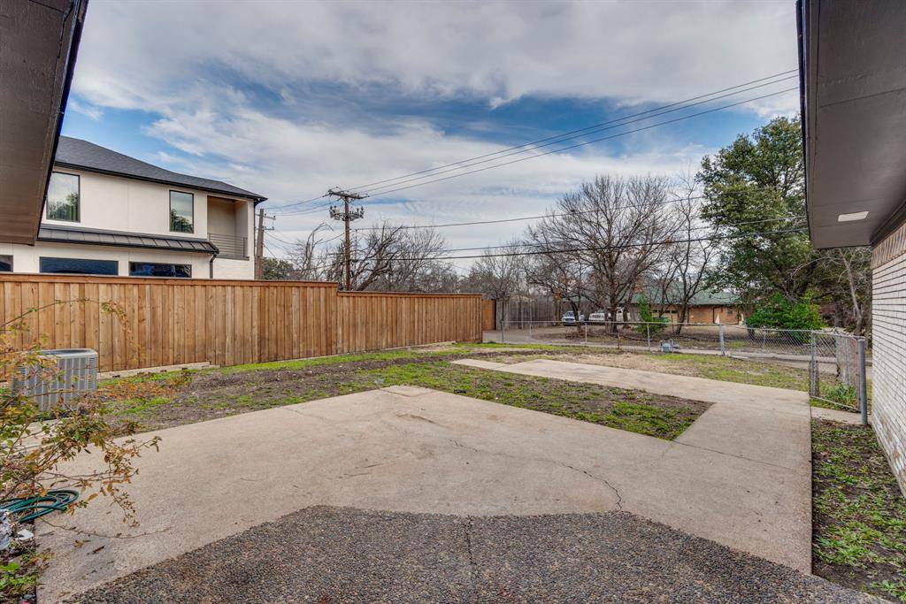 Dallas, TX 75232,1614 Matagorda DR
