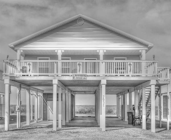 3003 Blue Water Hwy, Surfside Beach, TX 77541