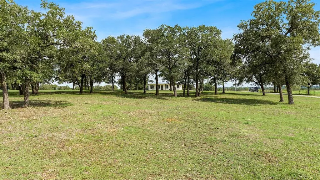 Paige, TX 78659,1162 County Road 102