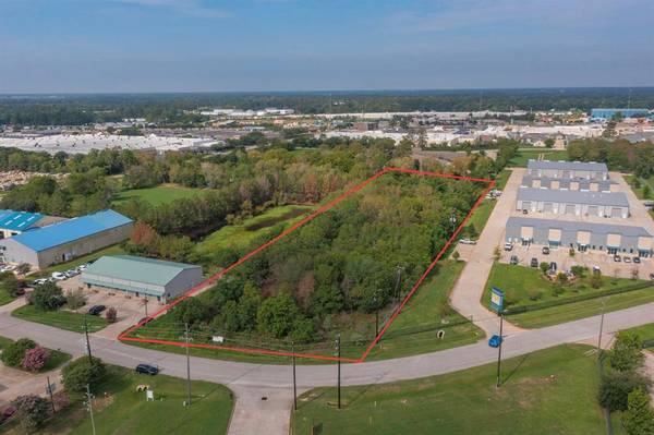 0 Commercial Park DR, Tomball, TX 77375