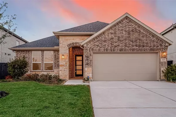 310 Papershell PATH, Richmond, TX 77406