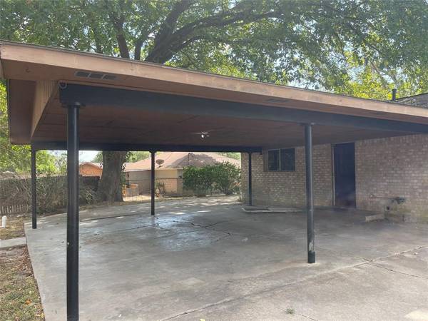 Livingston, TX 77351,508 1st ST