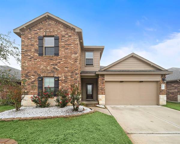 4046 Country Club DR, Baytown, TX 77521