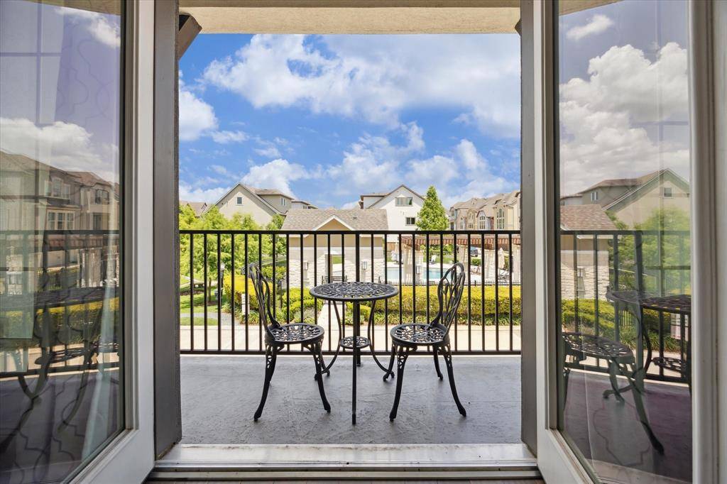 1203 Edwinstowe TRL S, Houston, TX 77043