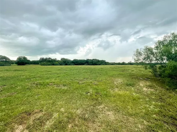 Gonzales, TX 78629,456 County Rd 456