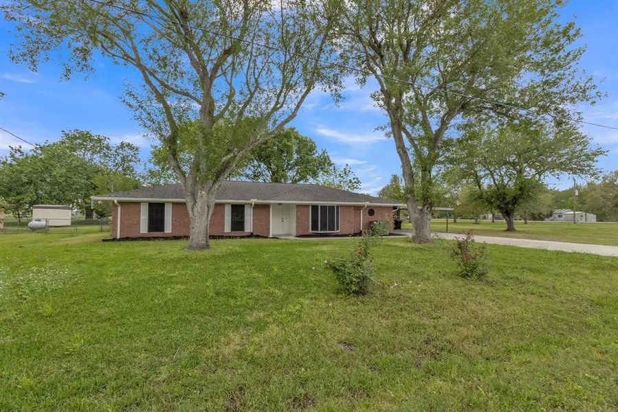 14211 W Valka ST, Needville, TX 77461