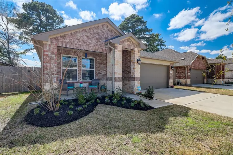 12807 N Winding Pines DR, Tomball, TX 77375