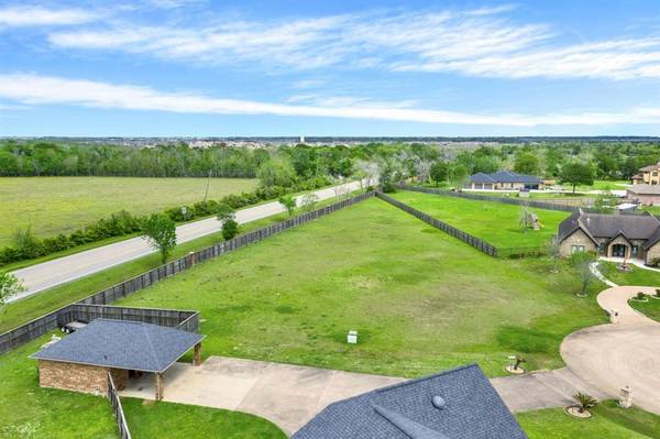 0 Cedar Bend CT, Dickinson, TX 77539