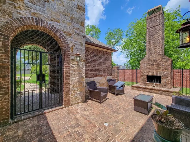 5003 Lockridge Sky LN, Sugar Land, TX 77479