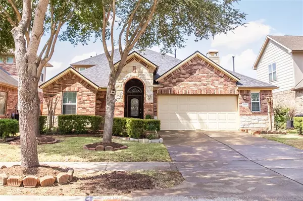 2331 Crescent Water, Rosenberg, TX 77471