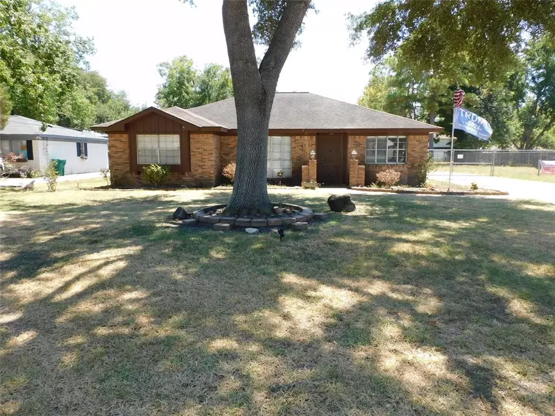 5216 Holly AVE, Pasadena, TX 77503