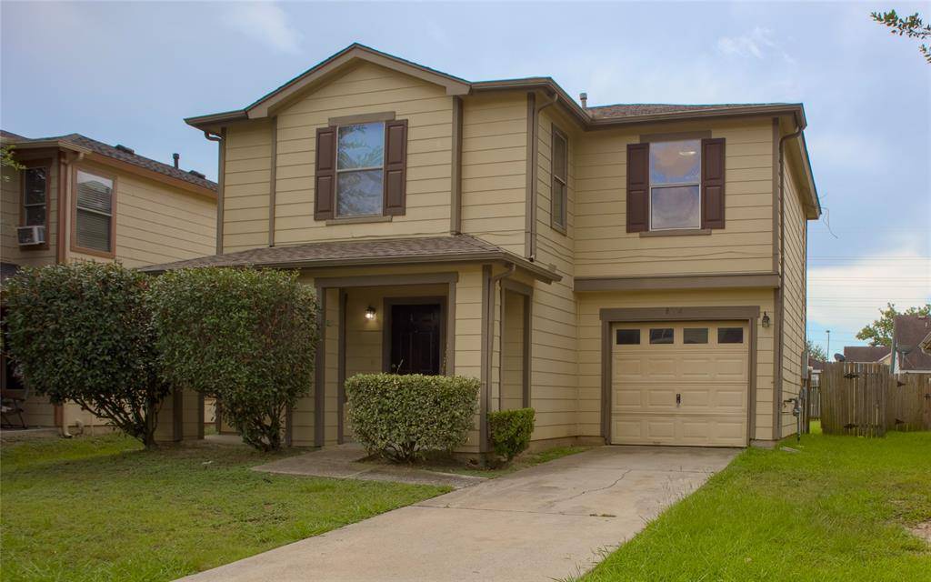 8114 Chancewood LN, Humble, TX 77338