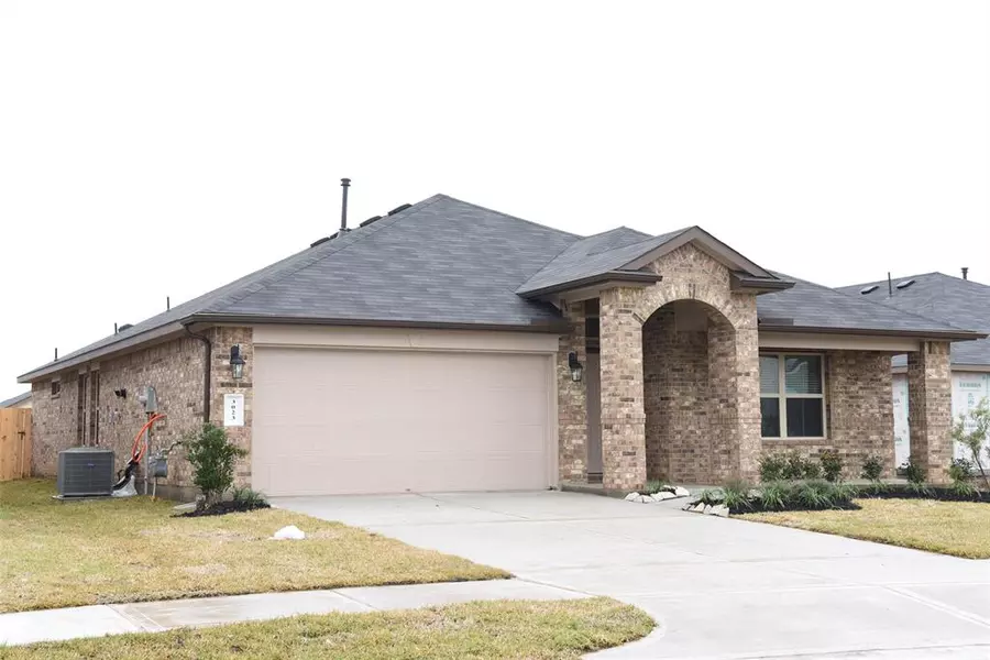 3023 Vales Point Drive, Fresno, TX 77545