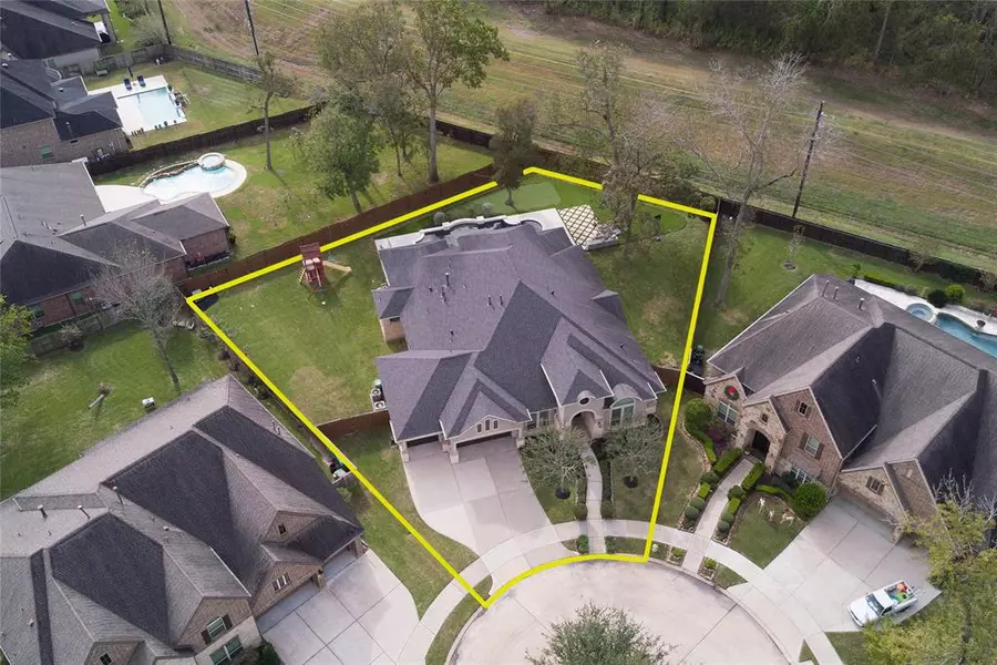 7 Aliano CT, Missouri City, TX 77459