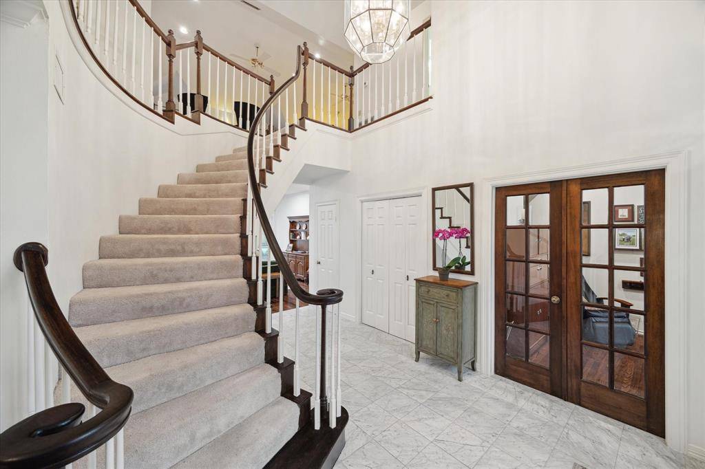Houston, TX 77055,8436 Winningham LN