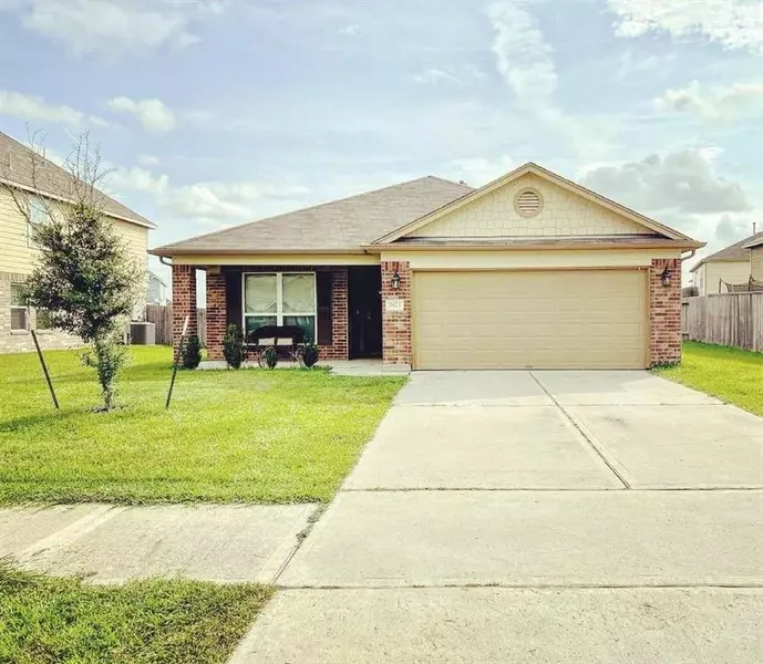 2923 Country Clearing LN, Rosenberg, TX 77471