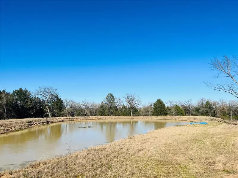 23AC Fcr 681, Teague, TX 75860