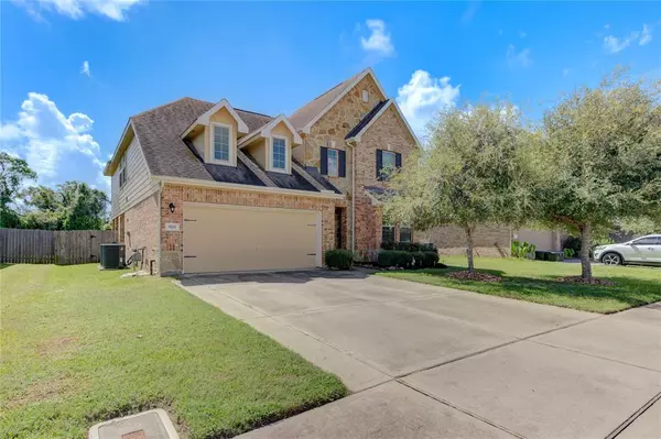 5711 Micah LN, Rosenberg, TX 77471