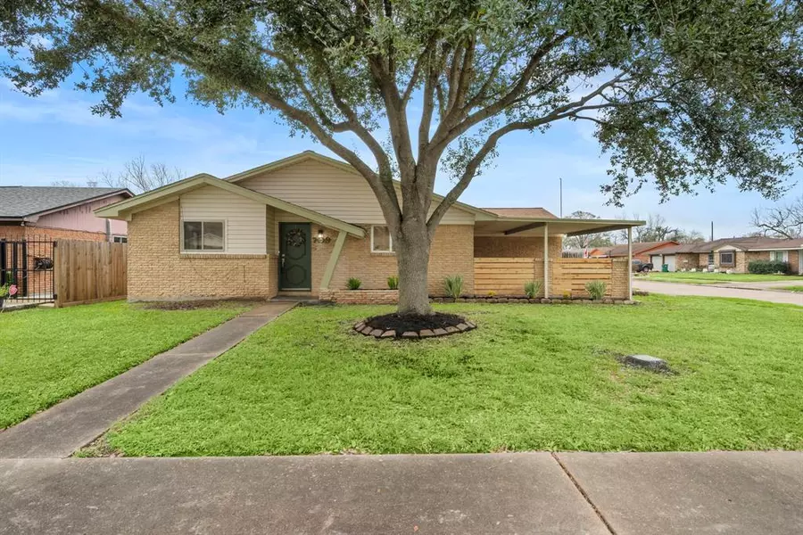 709 Teabury AVE, Pasadena, TX 77503