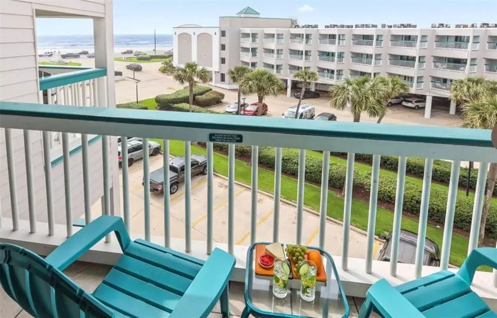 Galveston, TX 77551,6102 Seawall BLVD #318