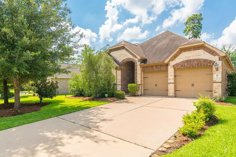 19 Danby PL, Tomball, TX 77375