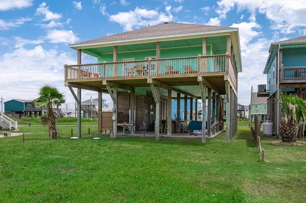 Crystal Beach, TX 77650,963 Sand Dune DR