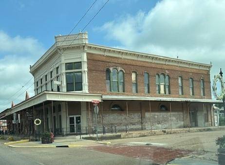 412 N Main ST, Calvert, TX 77837